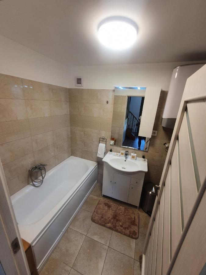 Casa de vacanță Ayan Hărman Exterior foto